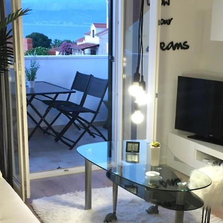 Apartment New Chic Supetar Exterior foto
