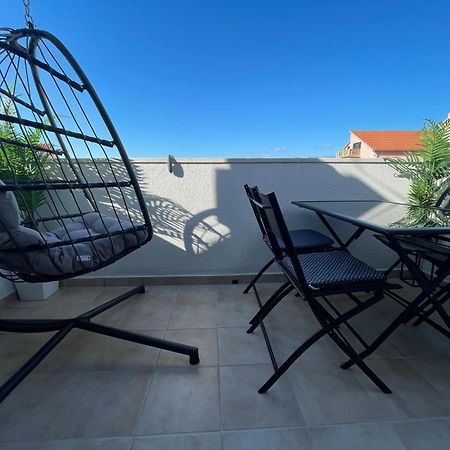 Apartment New Chic Supetar Exterior foto